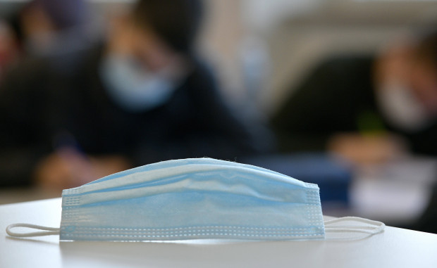Amtsgericht Weilheim: Maskenpflicht in der Schule verfassungswidrig