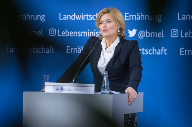 Bundesregierung beschließt Einstieg in den Ausstieg aus der bisherigen Lebensmittelproduktion