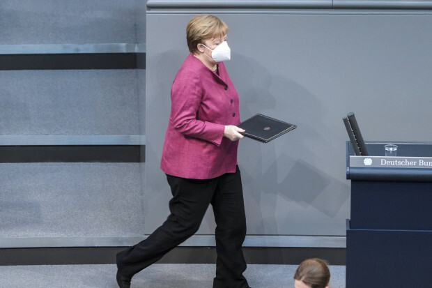„Das Virus verzeiht kein Zögern“ – Merkel verzichtet auf Argumente für Grundrechtseinschränkungen