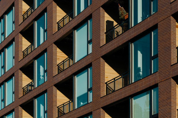 Studentenwohnheim unter Quarantäne, unter Quarantäne, unter …