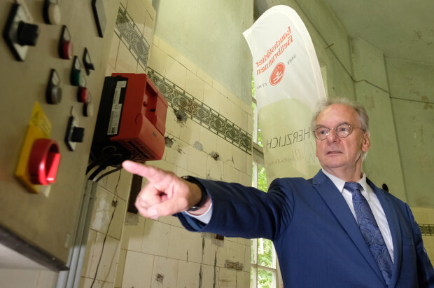 Selbst mieseste Umfrageergebnisse wecken CDU und CSU nicht auf