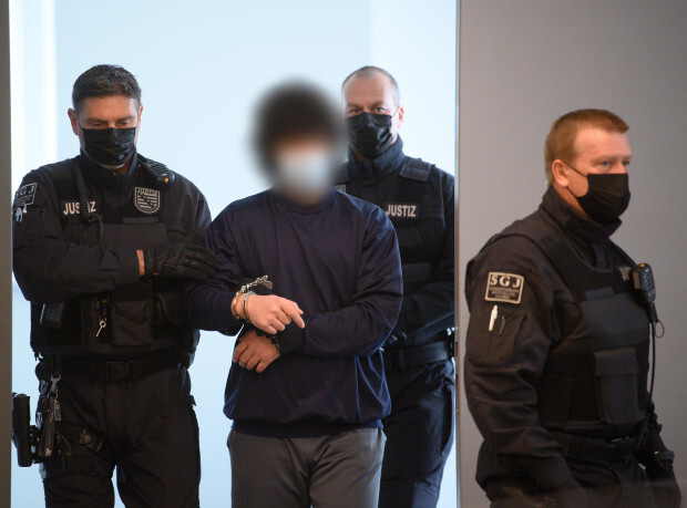 Messer-Mörder von Dresden zu lebenslanger Haft verurteilt