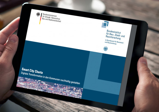 Die Ersetzung der Demokratie durch ein Feedbacksystem: Der verwaltete Mensch