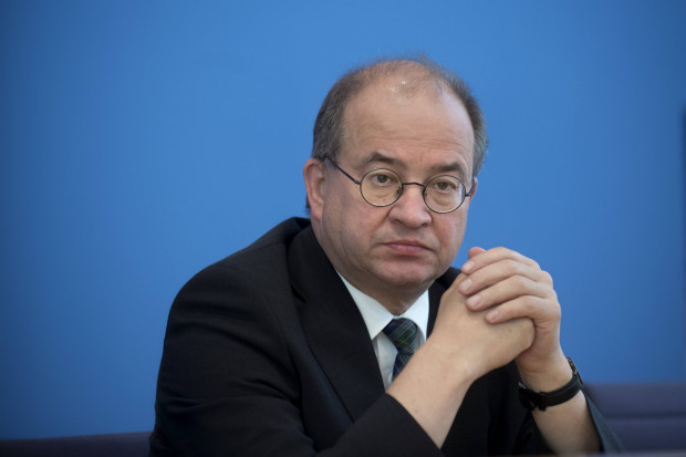 Arnold Vaatz: „Es kann überhaupt nicht funktionieren ohne Kernkraft“