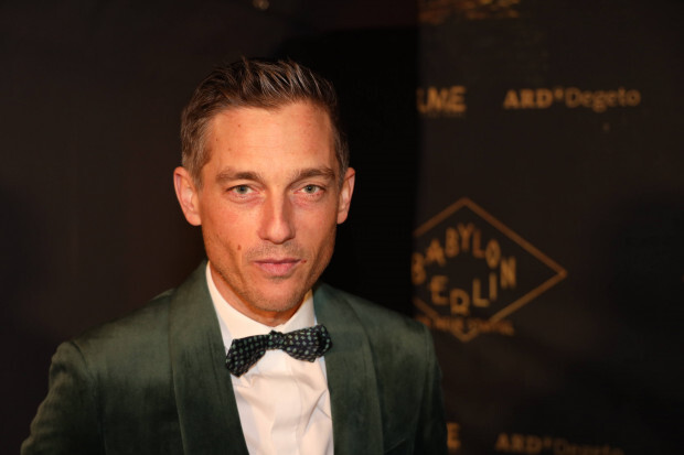 #allesdichtmachen: Nun steht „Babylon Berlin“-Star Volker Bruch im Zentrum der Kritik