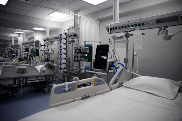 Corona-Patienten belegten 2020 durchschnittlich nur 4 Prozent der Intensivbetten