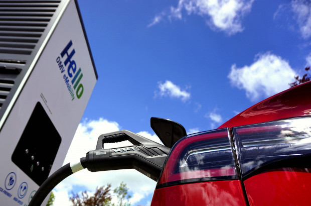 Ein ganzer Kontinent soll nur noch E-Autos fahren dürfen