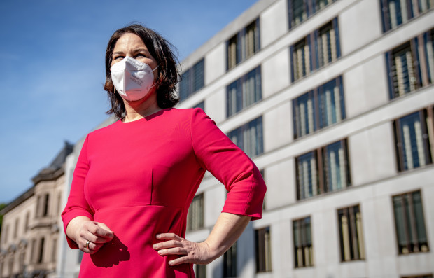 Weitere Aufräumarbeiten in Annalena Baerbocks Lebenslauf