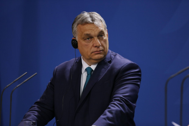 Die Kritik aus der EU stärkt Orbán im Wahlkampf