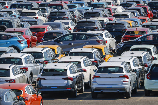 Ifo Institut: Stimmung in der Autoindustrie stürzt ab