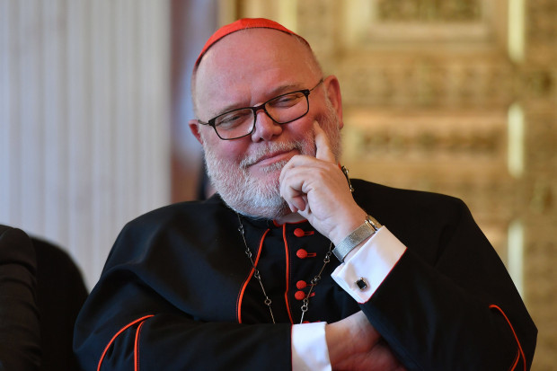 „… gut, dass ich nicht so bin wie andere!“ – Kardinal Marx, der Papst und ein PR-Gag