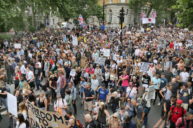 London: Zehntausende protestieren für ein Ende des Lockdowns