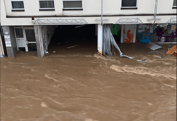 Flutwelle in Stolberg: Ein Konditor hat alles verloren und klagt an