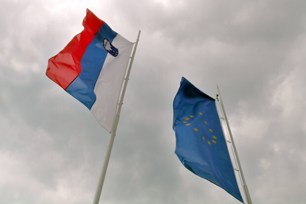 Slowenischer Parlamentarier: Ohne Migrationskonsens könnte sich der Brexit wiederholen