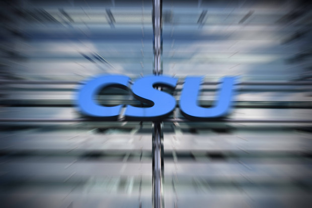 Fliegt die CSU aus dem Bundestag, kommt nach der Ampel- die Kenia-Koalition