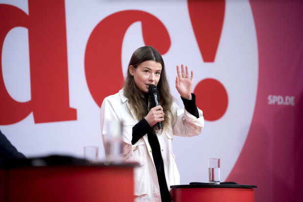 Fridays for Future „demonstriert“ in Berlin „Seite an Seite“ mit den Opfern der Flutkatastrophe