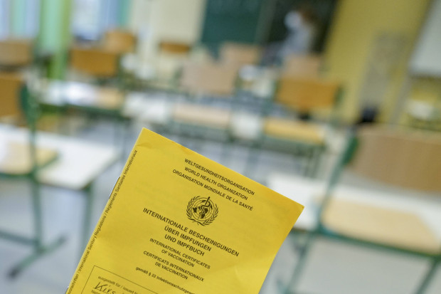 Schleswig-Holstein schickt mobile Impfteams in die Schulen – Kritiker befürchten massiven Druck