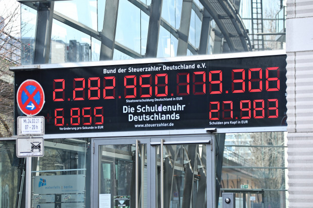 Adé schwarze Null – Deutschlands Staatsschulden auf Rekordhoch