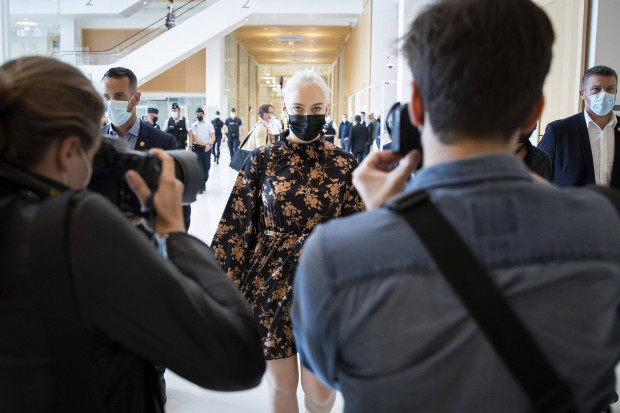 Islamkritikerin Mila: Ihre Mobber bekommen Bewährungsstrafen, sie lebenslangen Polizeischutz