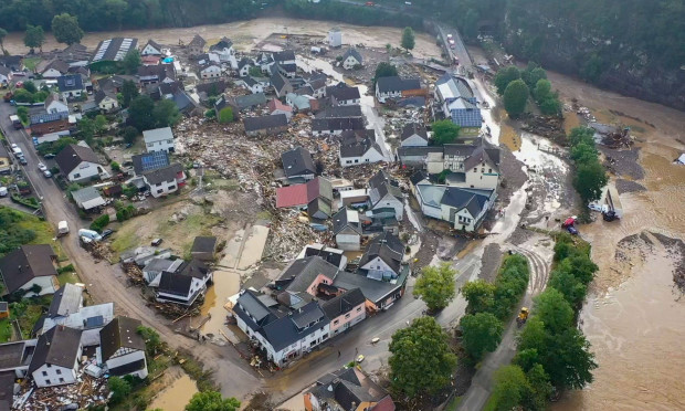Hochwasser: Über die Natur und menschliche Eingriffe