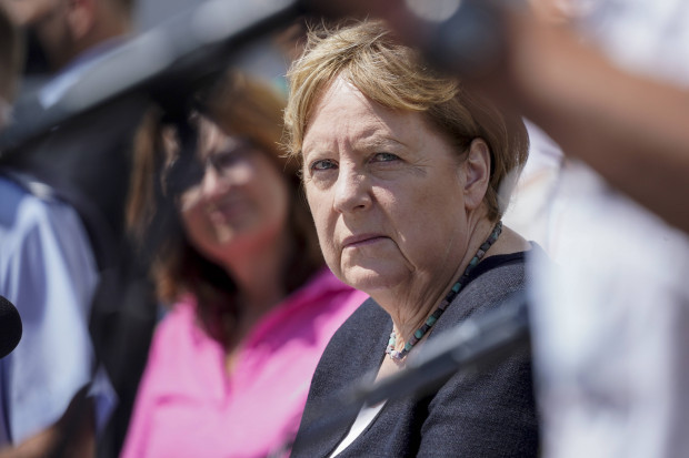 „Klimaneutrale Wirtschaft“ – Merkels vorläufig letzte grüne Kopie im Hochwassereinsatz