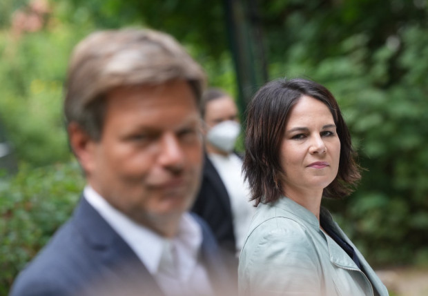 Statt Kanzlerstuhl peilen die Grünen Ministersessel an