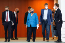 Der Corona-Herbst: Impfzwang light beschlossen, Verschärfungen vorbehalten