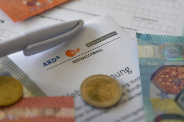 Ein Tag ÖRR-Programm: Tausende Sendeminuten Unterhaltung – und ein bisschen Politik auf 3sat