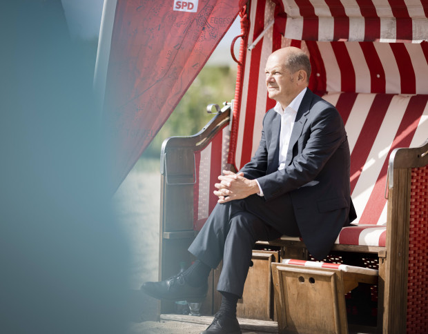 Kanzler Scholz oder die betörende Kraft des Normalen