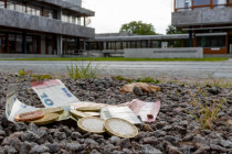 Die Verhöhnung der Demokratie