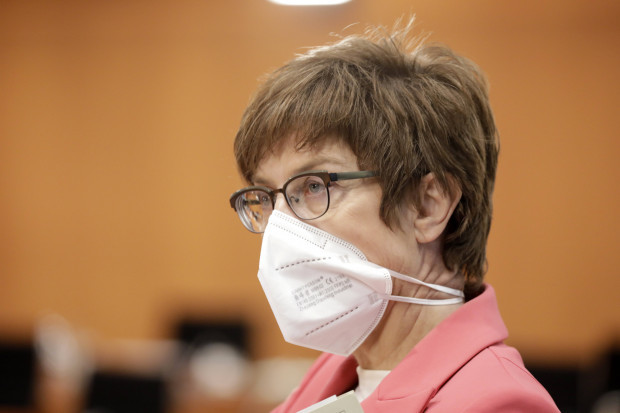 KSK-Soldaten retten Deutsche in Afghanistan – Kramp-Karrenbauer erwähnt sie nicht einmal