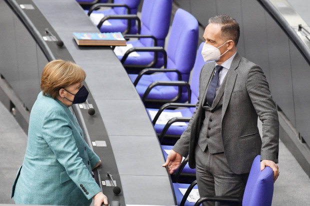 Direktzahlungen für die Taliban, Spendenaufrufe für Flutopfer