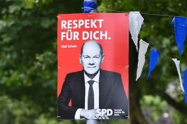 Olaf Scholz geht mit dem Mythos der „Ostpolitik“ auf Stimmenfang