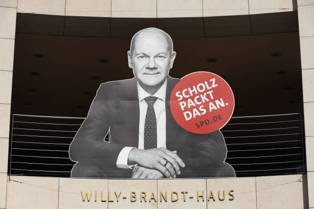 Olaf Scholz fummelt an der Schuldenbremse