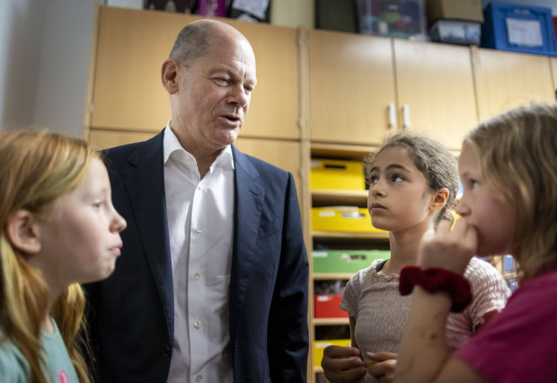 Im Wahlkampf fallen die Masken