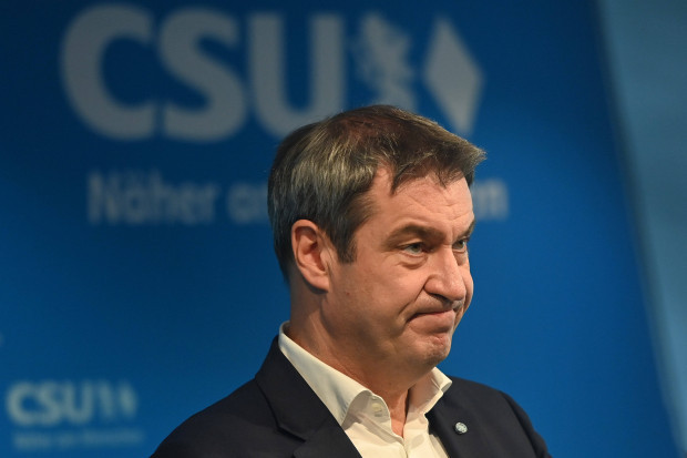Ein Orden für Manuel Neuer und andere Verzweiflungstaten von CSU-Chef Söder