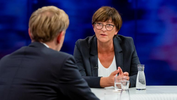 Mission Scholz verhindern: Die drei Stufen der Saskia Esken bei Illner