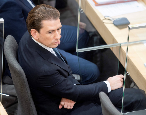 Die Schwarzen holen sich die ÖVP von den Türkisen zurück