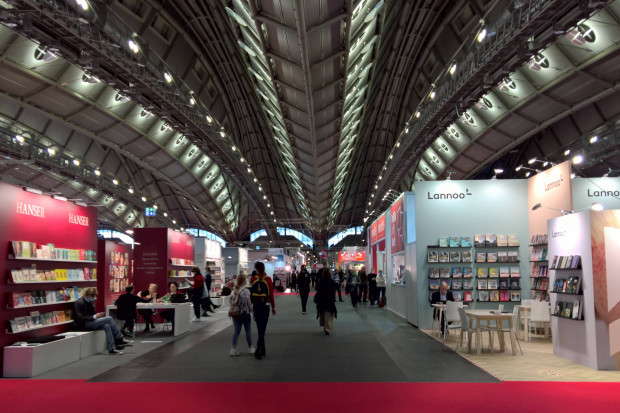 Verlegt die Frankfurter Buchmesse nach Leipzig