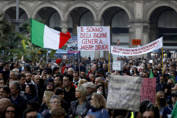 Italien: Massenproteste gegen „Green Pass“ dauern an – Draghi unbeirrt