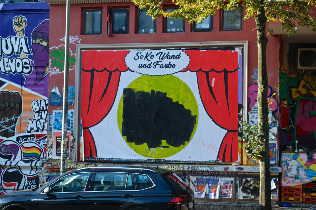 Hamburg: Die nächste Runde „Pimmelgate“ – Innensenator Grote sauer über Großplakat