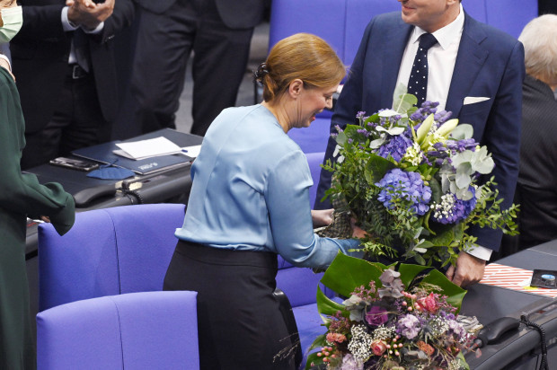 Vizepräsidentin Yvonne Magwas: Merkels Geist schwebt jetzt an der Bundestagsspitze