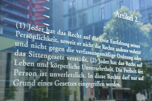 Die allgemeine Impfpflicht stellt die Frage, ob wir noch Bürger sind