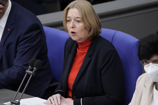 Weißrussland: Gerüchte von Bussen aus Deutschland – Auswärtiges Amt spricht von »Lügen«