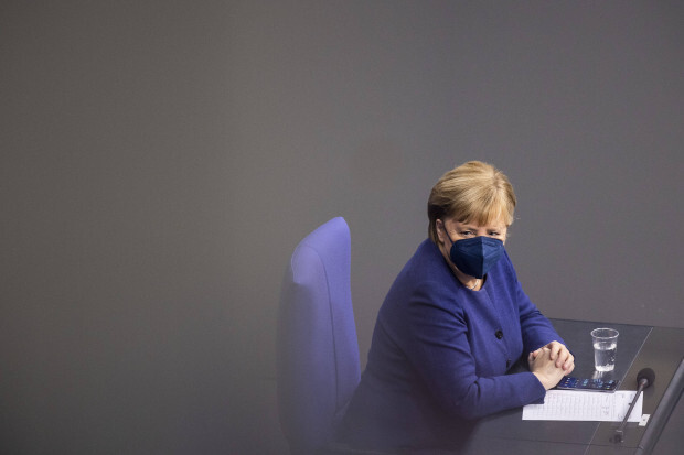 Merkel verhandelt mit Lukaschenko: offensichtlich auf Deutschlands Kosten