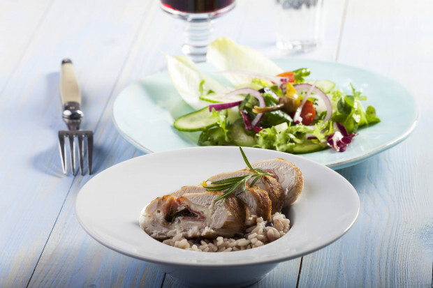 Larouettes Kochvergnügen: Poularde in Rosmarin-Sauce