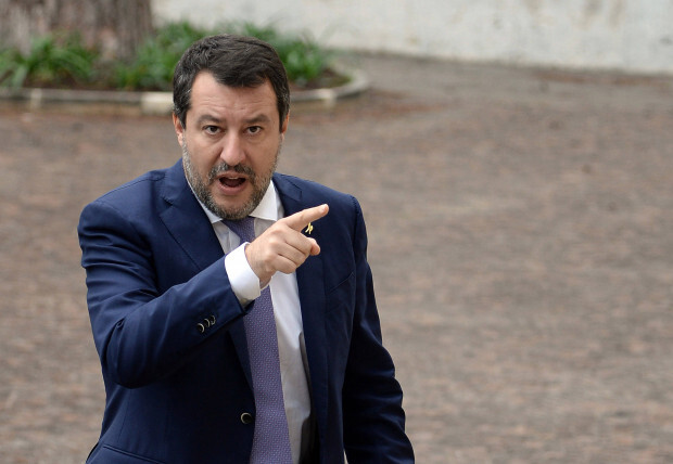 Wie italienische Politiker Weihnachten in Europa retteten