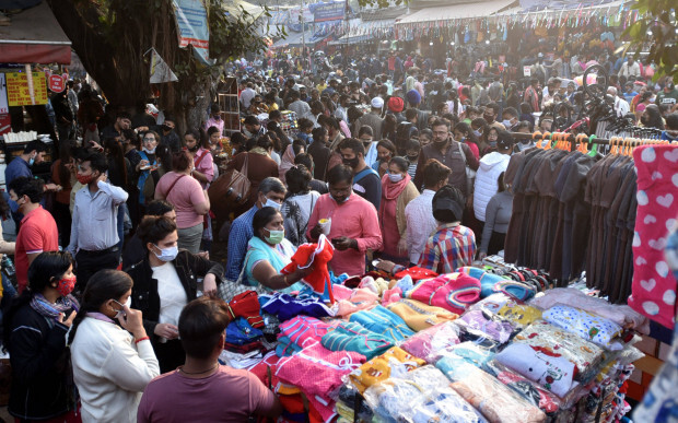 Wie Indien und die Amish die Corona-Pandemie beendeten