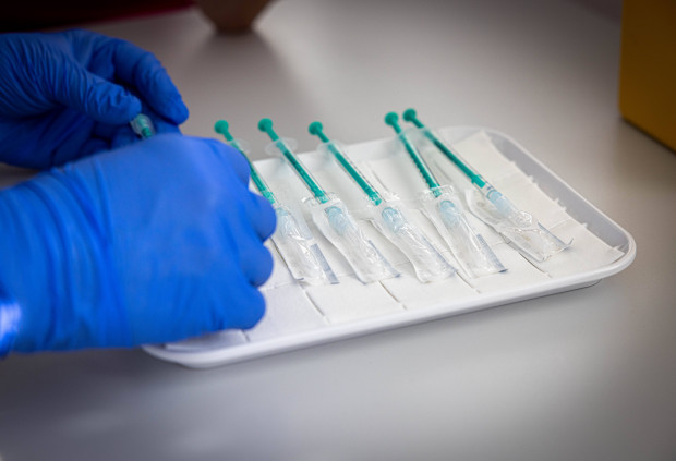 „Impf“zwang „nur“ für über 60 oder 70