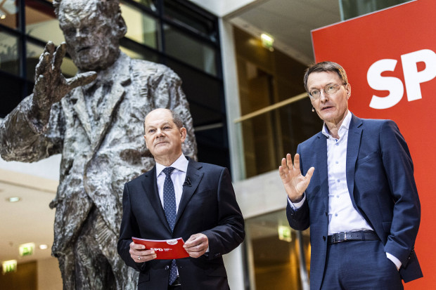 Karl Lauterbach wird Gesundheitsminister: Konsequent ist nur seine Selbstdarstellung